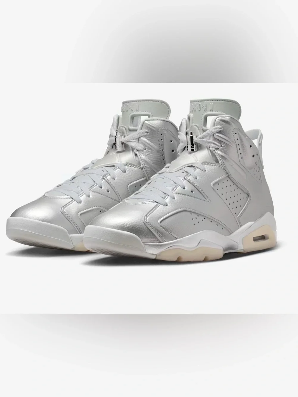 Air Jordan 6 Retro x Paris Saint-Germain
